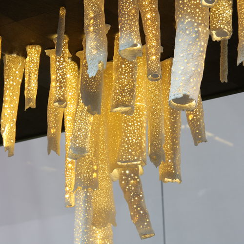 Lustre design original - CORAL  - Semeur d'étoiles - en porcelaine / à LED / doré