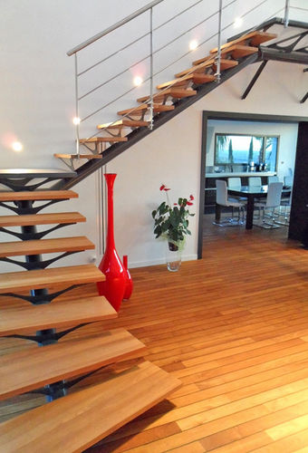 Escalier droit - KOCENTRIK - KOZAC - quart tournant / à marches en bois / à marches en verre