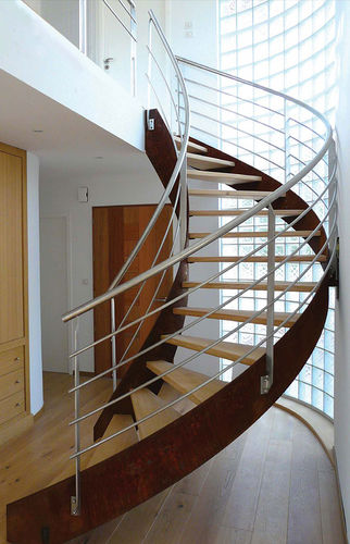 Escalier droit - KOLATERAL - KOZAC - demi-tournant / circulaire / à marches en bois
