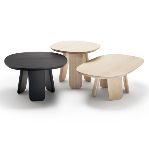 Table basse contemporaine - TRIKU - Alki - en chêne / avec piètement en chêne / ronde