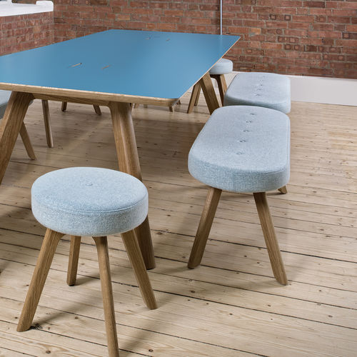 Banc contemporain - CENTRO - Connection - en chêne / en tissu / tapissé
