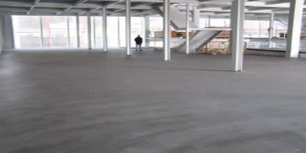 Enduit de lissage - WEBER.FLOOR 4150 - Weber Industries - de sol / à base de ciment