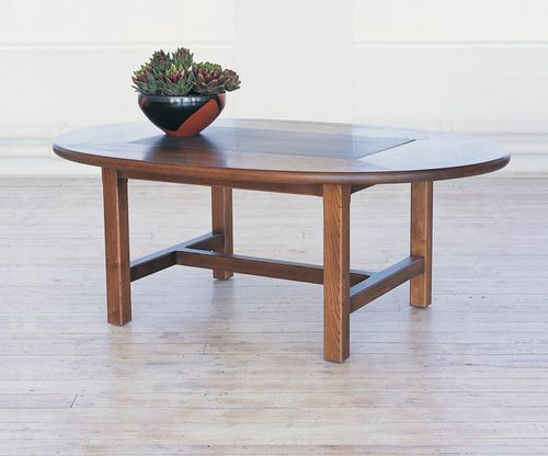 Table à manger classique - CHESTNUT - William Yeoward - en bois / ovale / résidentielle