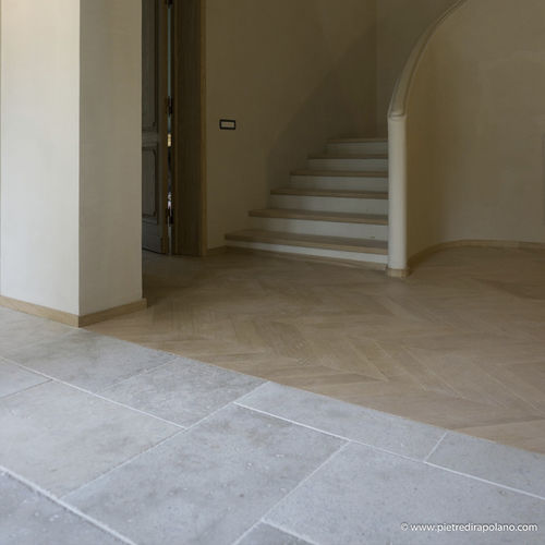 Carrelage en pierre naturelle - CONCRETE  - PIETRE DI RAPOLANO PDR SRL - en marbre / brossé / d'intérieur