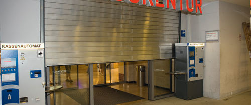 Porte industrielle enroulable - AIR - Jansen Tore GmbH & Co. KG - en aluminium / acoustique / pour établissement public