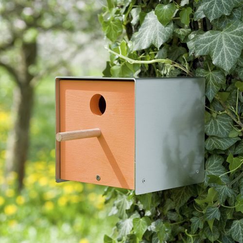 Nichoir en bois - twitter.orange - keilbach design and products - en acier inoxydable / suspendu / mural