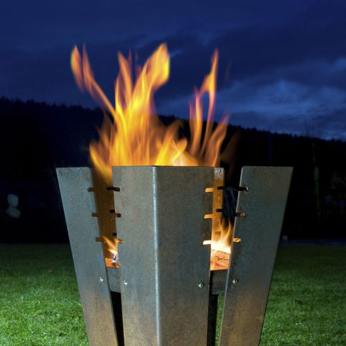 Brasero de jardin à bois - fuji - keilbach design and products - en acier / rectangulaire / aspect rouille
