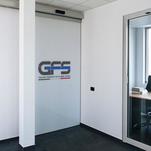 Porte automatique - VIAVAI - GFS Design - d'intérieur / en verre / coulissante