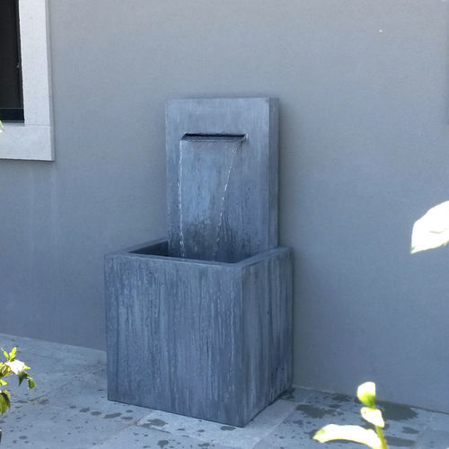 Fontaine de jardin - FONTAINE BASSIN LAME - Tonton Zingueur - en zinc / contemporaine / par Olivier Joannin