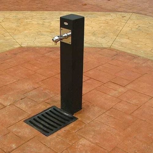 Fontaine publique - R3953 - Industrias Agapito - au sol / en acier / contemporaine
