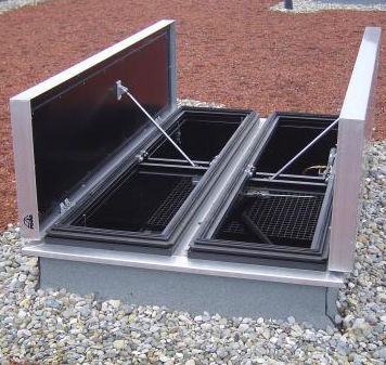 Trappe de désenfumage en verre - FIREFIGHTER ACOUSTIC - AIRSUN - en aluminium / pour toiture / pour façade