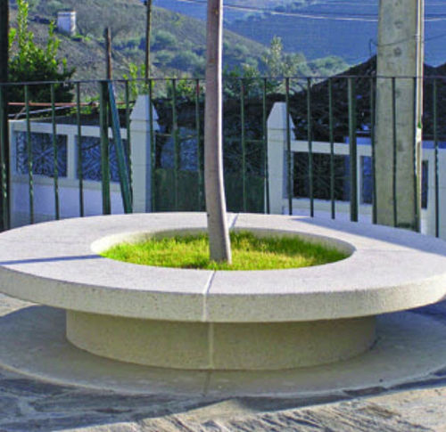 Banc public contemporain - AM: BENCH AM 100 - A Amop Synergies - en béton / avec jardinière intégrée