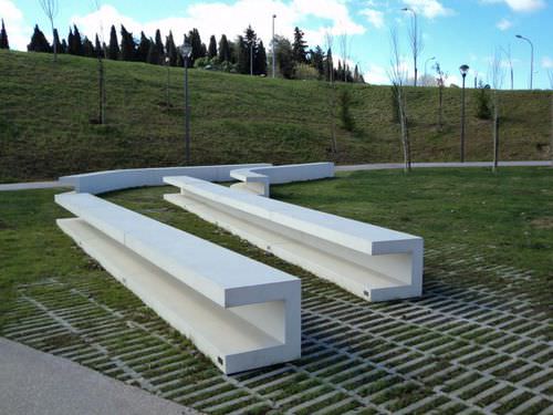 Banc public contemporain - AM : BENCH AM - A Amop Synergies - en béton / modulaire