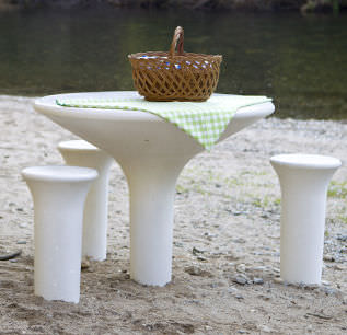 Table de pique-nique contemporaine - AMOPLAY : TABLE  - A Amop Synergies - en béton / ronde / professionnelle