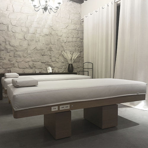 table de massage électrique - AKT GROUP
