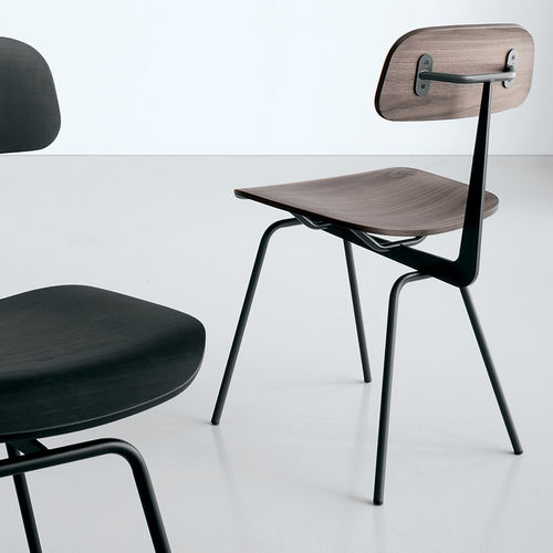 Chaise contemporaine - VIKING  - extendo - d'intérieur / en cuir / en frêne