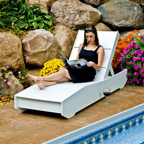 Bain de soleil contemporain - THE 405 - Loll Designs - en polyéthylène haute densité PEHD / de jardin / de piscine