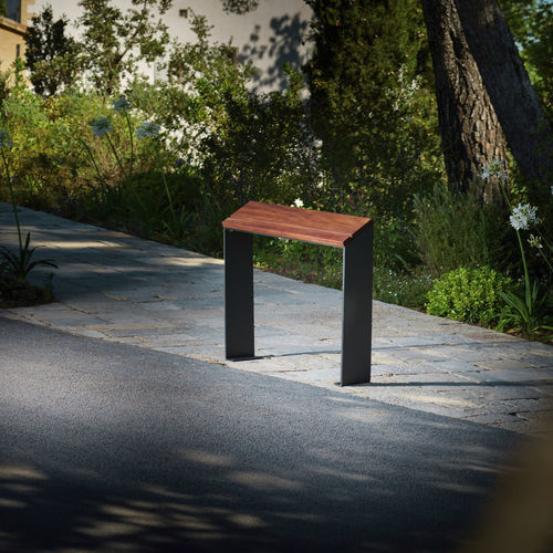 Banc public contemporain - PYSA - CYRIA | Mobilier Urbain - en bois / en acier / en acier thermolaqué