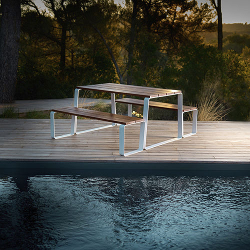 Table contemporaine - KAISEKI - CYRIA | Mobilier Urbain - en bois / avec piètement en acier / avec piètement en acier inoxydable