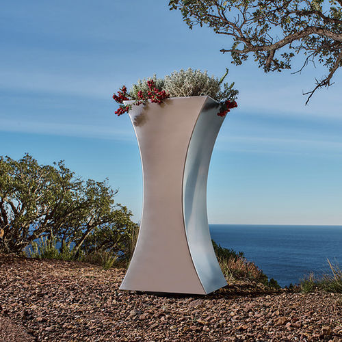 jardinière en acier inoxydable - CYRIA | Mobilier Urbain