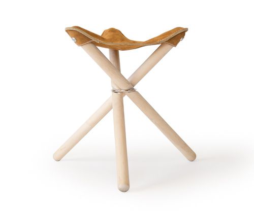 Tabouret contemporain - BACKCOUNTRY - Kalon Studio - en cuir / en toile / avec piètement en bois