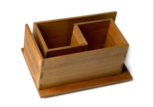Étagère murale - MAZE MINI - Woodloops - contemporaine / en bois / en bois massif