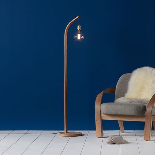 Lampe sur pied - MOORING - Tom Raffield - en chêne / classique / d'intérieur