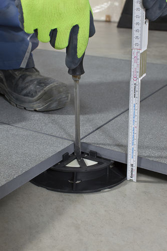 Carrelage en grès cérame - KERABONA - Kronimus AG Betonsteinwerke - mat / d'extérieur / de sol