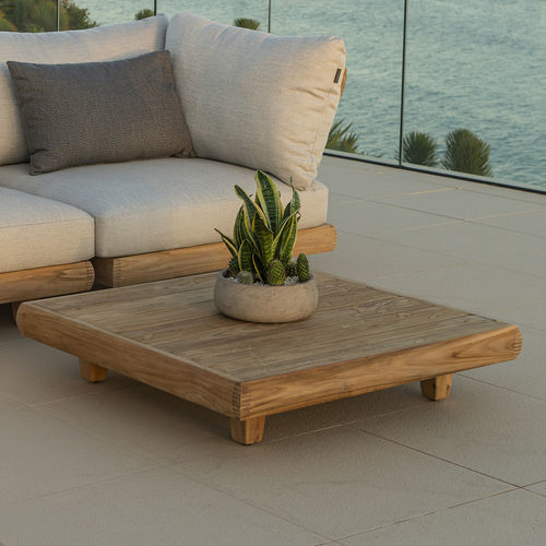 Table basse contemporaine - Sorrento - Alexander Rose - en bois / avec piètement en bois / carrée