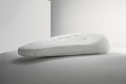 Canapé contemporain - CHESTER - Established and sons - en tissu / en cuir / beige