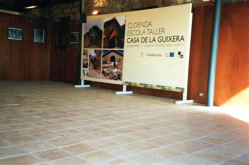 Carrelage en terracotta - MASIA - Ceramica Elias - vieilli / d'intérieur / de sol