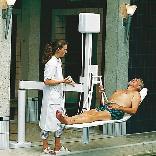 Lève-personne de piscine - POOLI - Trautwein - électrique / au sol / pour humains