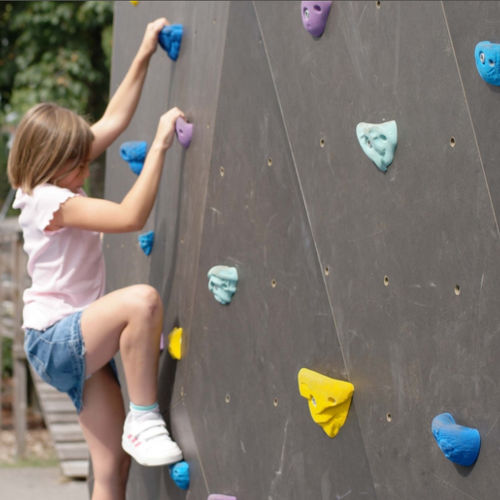 Mur d'escalade mobile - ALLSCHWIL  - Vertical Technik AG - pour aire de jeux