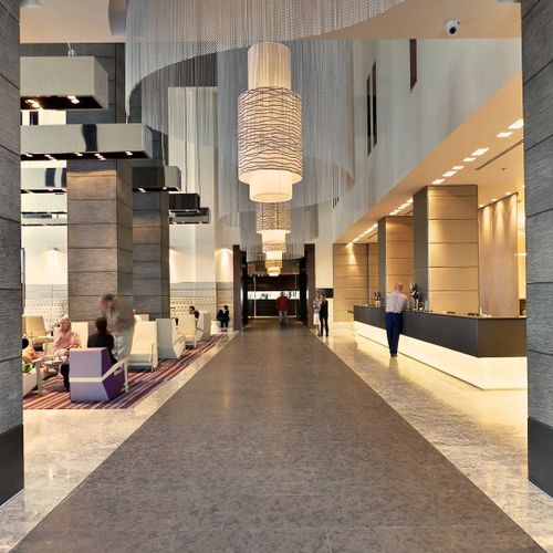 Membrane textile en métal - PARALLELS WAVY - KriskaDECOR - pour plafond