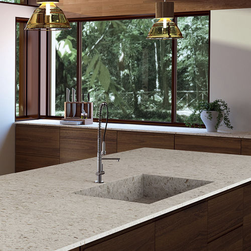 Plan de travail en composite quartz - WHITE AMA - COMPAC The Surfaces Company - de cuisine / poli