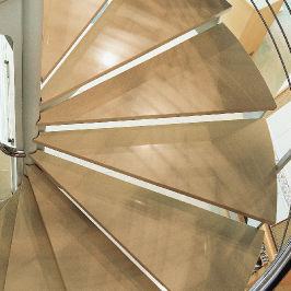 Marche en marbre - MARFIL STONE - COMPAC The Surfaces Company