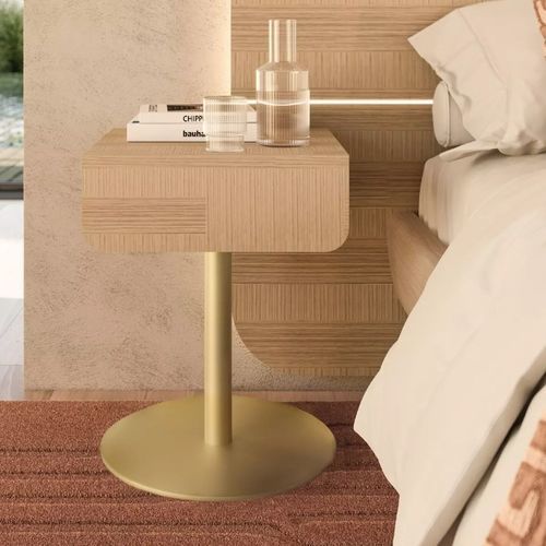 Table de chevet contemporaine - MAJESTIC - Meubles Célio - agglomérée / avec piètement en acier / avec piètement en époxy
