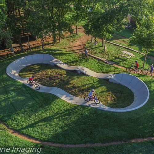 Pumptrack pour skatepark - HIGHLANDVILLE, MO - World Skate Parks - en béton