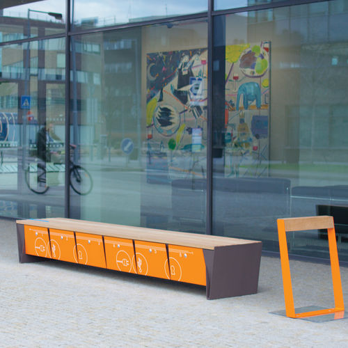 Banc public contemporain - EBLOCQ - mmcité street furniture - en bois de feuillus / en pin / en acacia