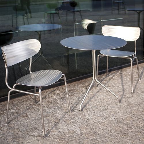 Table à manger contemporaine - BOHÉM - mmcité street furniture - en aluminium / avec piètement en acier galvanisé / ronde