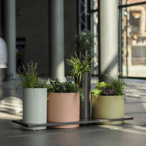 Jardinière en acier galvanisé - POLYS - mmcité street furniture - en aluminium / ronde / modulable