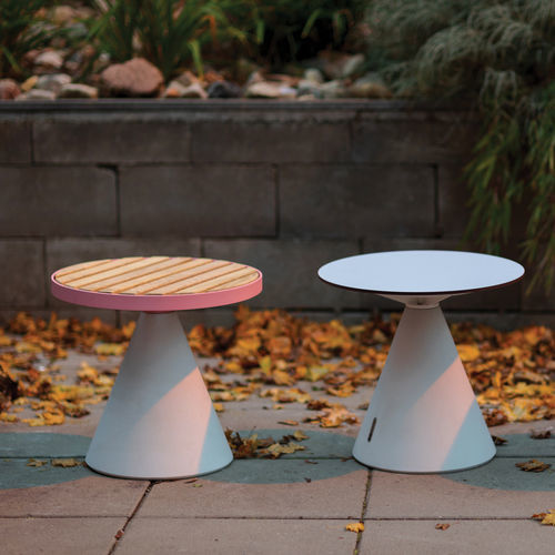 Tabouret contemporain - CONICS - mmcité street furniture - en bois / en HPL / en acier