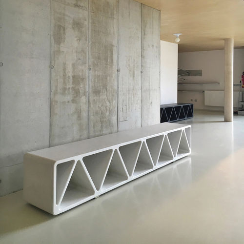 Banc public contemporain - CONSTRUQTA - mmcité street furniture - en béton à haute performance / sans dossier / sans accoudoirs