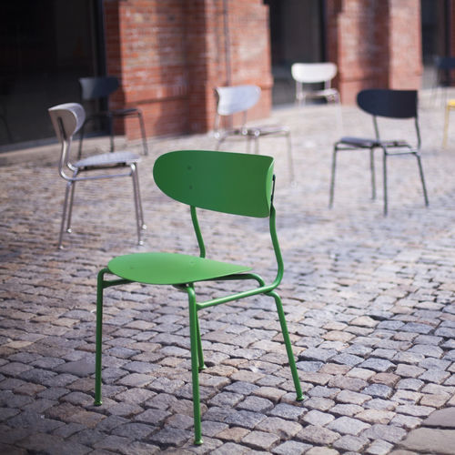 Chaise contemporaine - BOHÉM - mmcité street furniture - d'intérieur / d'extérieur / en contreplaqué