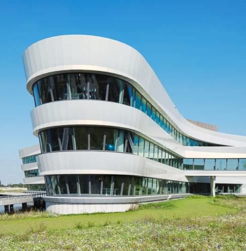 Bardage en panneaux - EURAMICA ONYX PURE WHITE GOLD - EURAMAX COATED PRODUCTS - en composite / d'aluminium / lisse