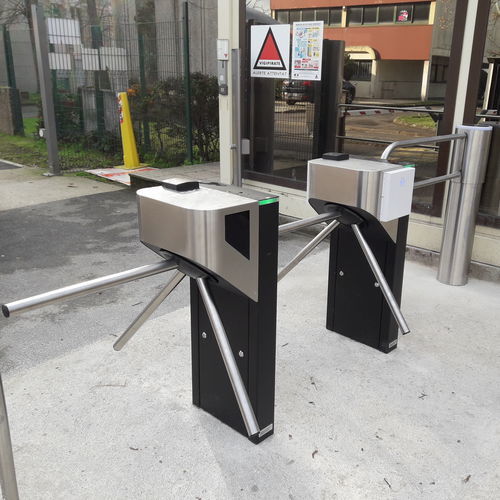Tourniquet tripode - TRILANE 1 et 2 - TGO (TRAVAUX GENERAUX DE L'OUEST) - pour contrôle d'accès automatique / pour bâtiment / pour établissement public
