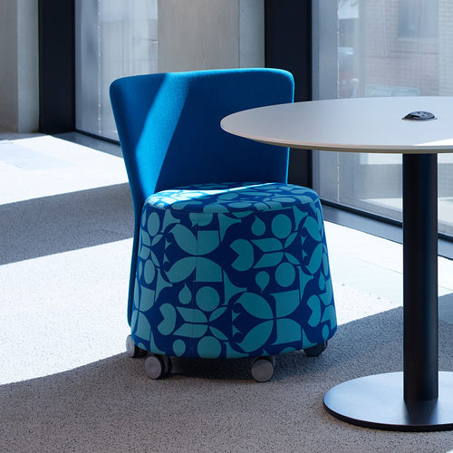 Chauffeuse contemporaine - RAMSEY - Orange Box - en tissu / crapaud / bleue