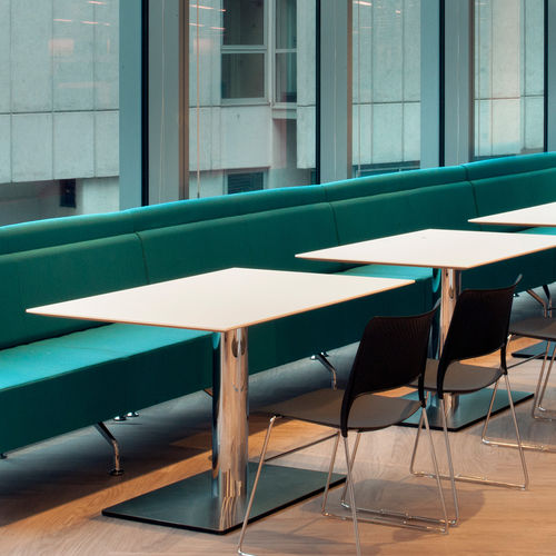 Table bistrot contemporaine - PERIMETER - Orange Box - en fonte d'aluminium / rectangulaire / professionnelle