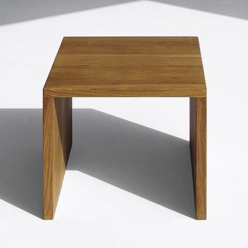 Tabouret contemporain - MENA 3 - vitamin design - en chêne / en bois massif / en hêtre