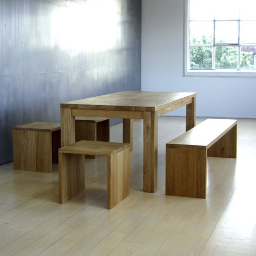 Table à manger contemporaine - CUBUS 4 B10X10 - vitamin design - en chêne / en bois massif / en frêne